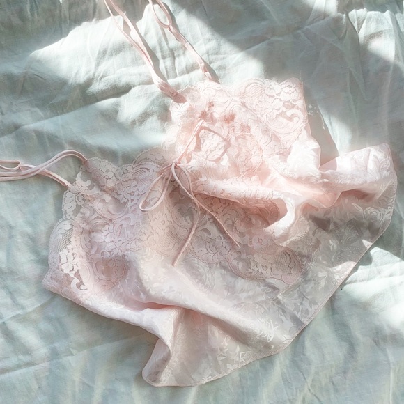 Victoria's Secret Tops - Vintage Victoria’s Secret Pale Pink Cami Camisole